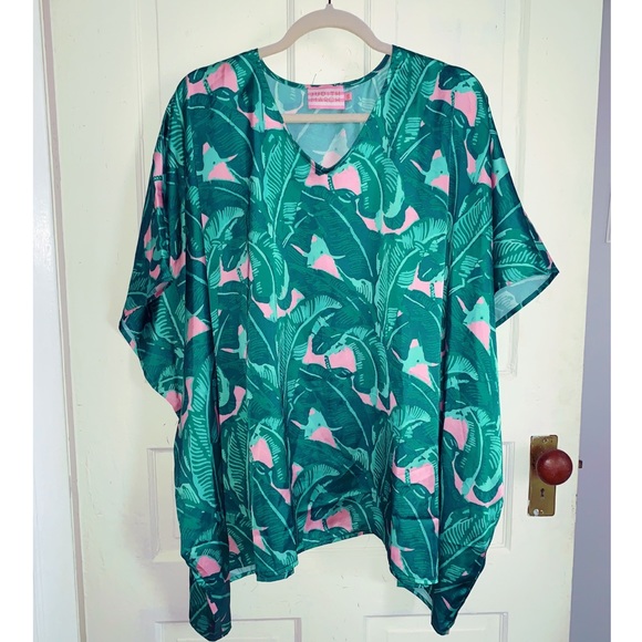 Judith March Tops - Judith March Palm Leaf V-Neck Tunic 🌴